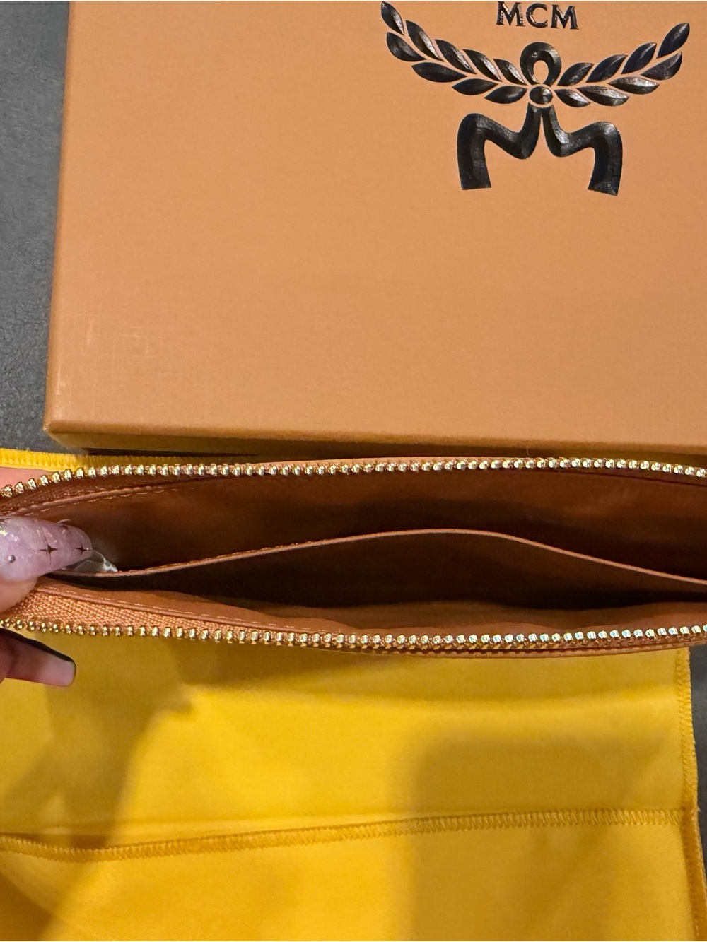 MCM Cognac Tan Visetos Logo Zip Pouch with Gold Plate - Picture 4 of 6